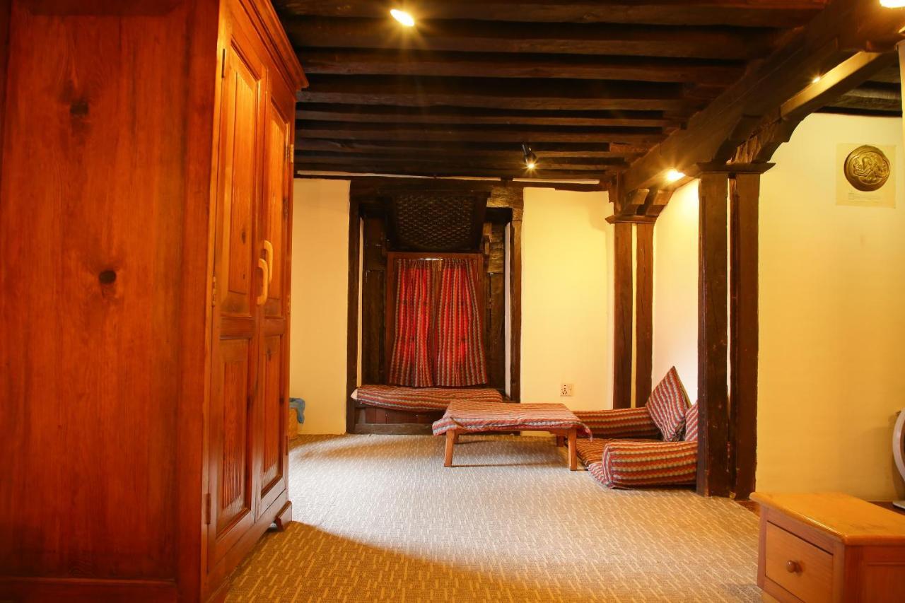 Newa Chen Historic House Unesco 랄릿푸르 외부 사진