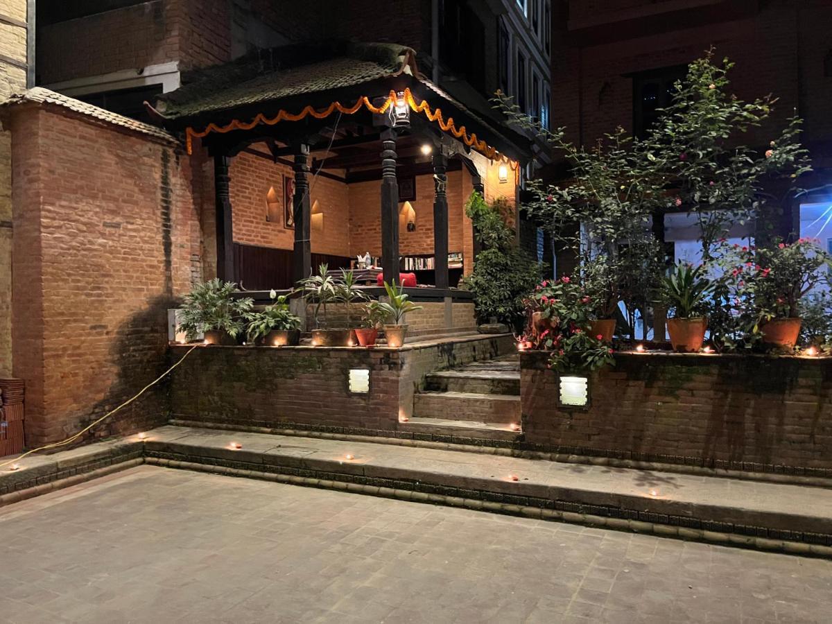 Newa Chen Historic House Unesco 랄릿푸르 외부 사진